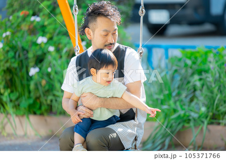 公園　保育士　　　 105371766
