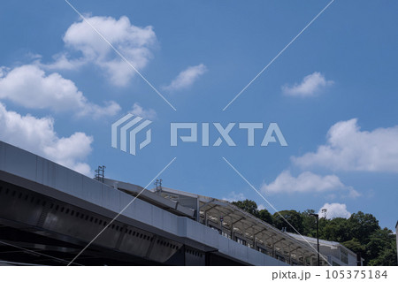 金沢八景の風景 夏の空 金沢八景の風景 夏の空 105375184