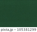 緑色の布の背景テクスチャ 105381299