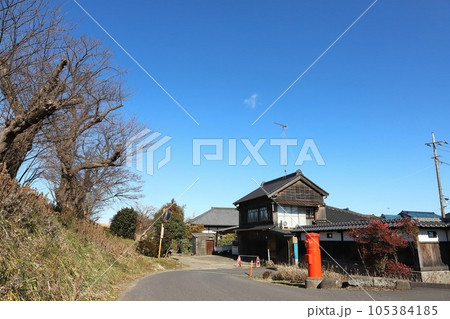茨城 土浦 丸ポストのある風景(柴沼醤油前) 茨城 土浦 丸ポストのある風景(柴沼醤油前) 105384185