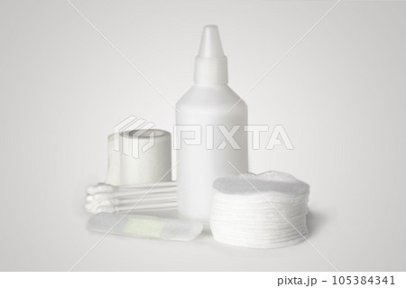 Set help for wounds and bruises, cotton pad, plaster, cotton buds, chlorhexidine 105384341