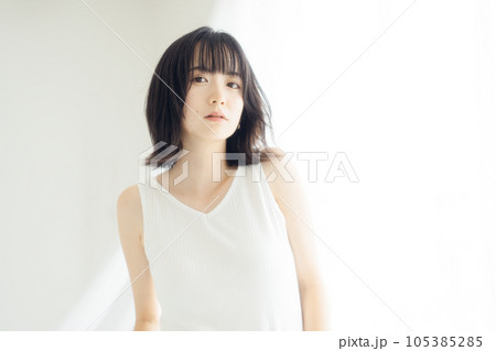 ナチュラルビューティな女性 ナチュラルビューティな女性 105385285