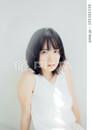 ナチュラルビューティな女性 ナチュラルビューティな女性 105385339