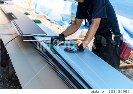 新築住宅の外壁加工 105389992