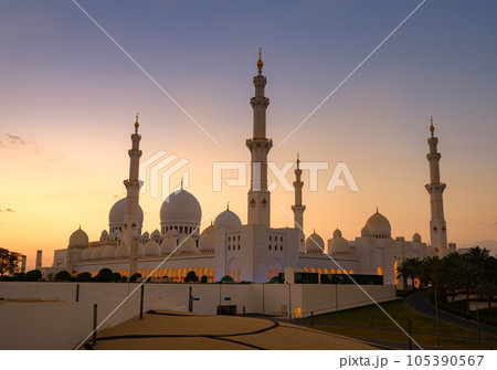 Sheikh Zayed Mosque in Abu Dhabi Sheikh Zayed Mosque in Abu Dhabi 105390567