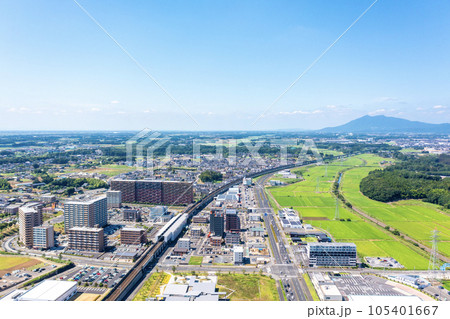 万博記念公園駅周辺のつくば市内の街並み(茨城県) 万博記念公園駅周辺のつくば市内の街並み(茨城県) 105401667