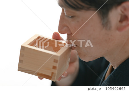 酒 升 男性 飲む 酒 升 男性 飲む 105402665