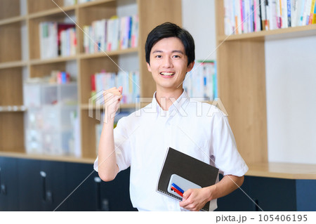 受験生 高校生 浪人生 大学生 学生 夏期講習 学習塾 受験生 高校生 浪人生 大学生 学生 夏期講習 学習塾 105406195