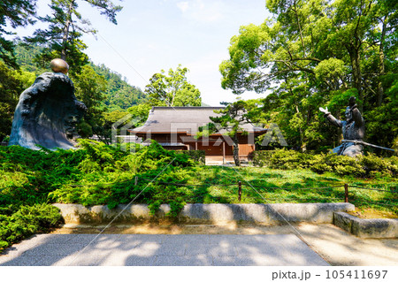 出雲大社の幸魂・奇魂(島根県出雲市) 出雲大社の幸魂・奇魂(島根県出雲市) 105411697