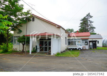 音更町立東中音更小学校(廃校) 音更町立東中音更小学校(廃校) 105417342