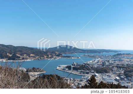 気仙沼湾の風景 気仙沼湾の風景 105418303