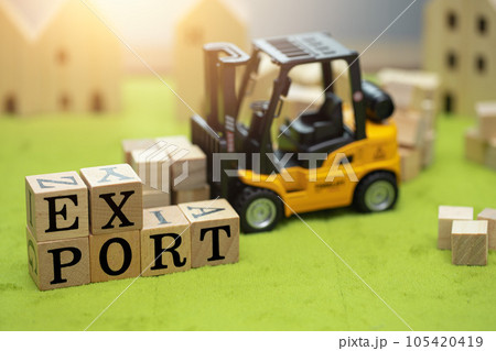 forklift truck with wood block with word EXPORT toy decoration for export shipping cargo concept 105420419