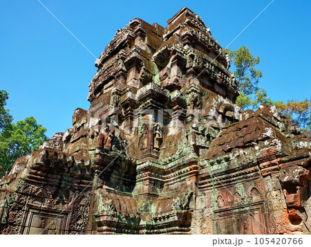 Ta Som, a picturesque Khmer temple built of laterite, Asian ancient architecture. 105420766