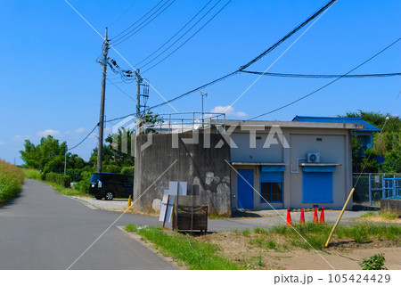 千葉県流山市新川排水機場周辺2023年7月 105424429