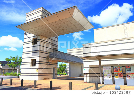 知立市、知立市文化会館の風景 105425397