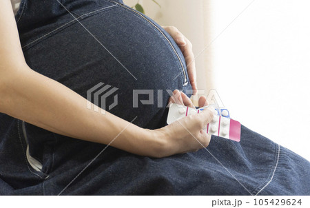 妊婦と薬 妊婦と薬 105429624