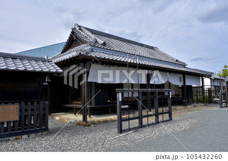 静岡県浜松市　気賀関所　本番所 105432260