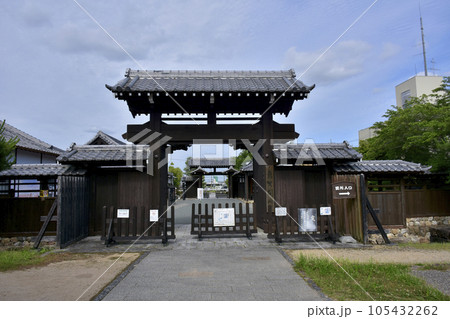 静岡県浜松市 気賀関所 町木戸門 静岡県浜松市 気賀関所 町木戸門 105432262