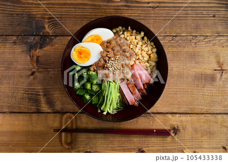 納豆ぶっかけうどん 納豆ぶっかけうどん 105433338