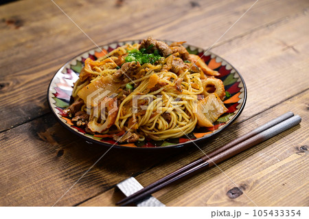 ちくわ入りキムチ焼そば ちくわ入りキムチ焼そば 105433354