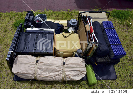 キャンプイメージ　キャンプ道具 105434099