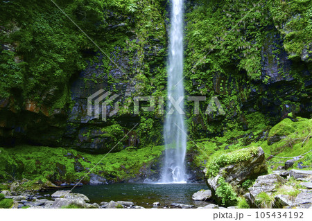 岐阜県郡上市 阿弥陀ヶ滝 岐阜県郡上市 阿弥陀ヶ滝 105434192