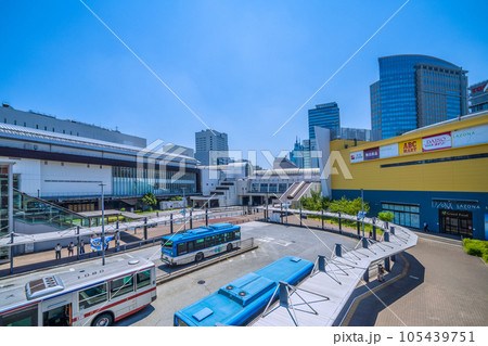 日本の川崎都市景観 川崎駅前やラゾーナ川崎プラザなどを望む 日本の川崎都市景観 川崎駅前やラゾーナ川崎プラザなどを望む 105439751