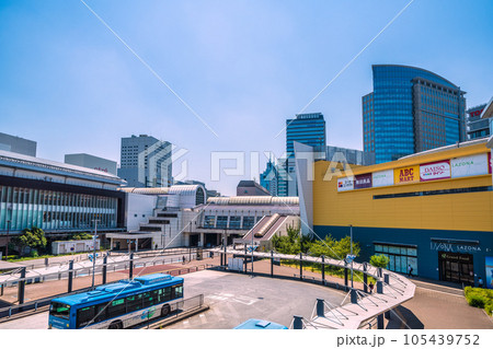 日本の川崎都市景観 川崎駅前やラゾーナ川崎プラザなどを望む 日本の川崎都市景観 川崎駅前やラゾーナ川崎プラザなどを望む 105439752