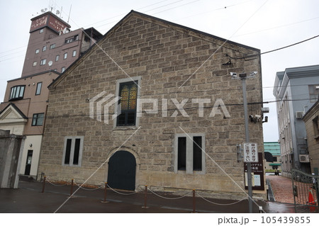 小樽・旧高橋倉庫 105439855