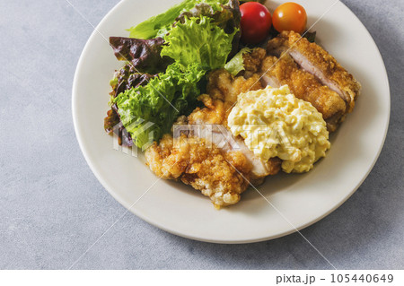 タルタルソースをかけたチキン南蛮 タルタルソースをかけたチキン南蛮 105440649