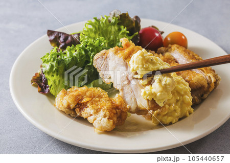 タルタルソースをかけたチキン南蛮 105440657