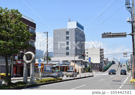 静岡市 新清水駅前の街並み 静岡市 新清水駅前の街並み 105442581