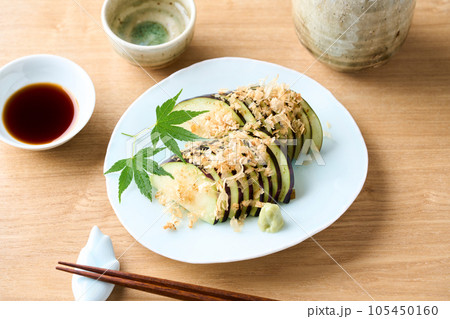 水茄子の刺身 和歌山県産 水茄子の刺身 和歌山県産 105450160