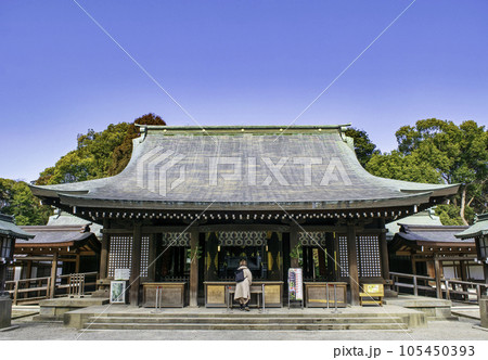 埼玉県・さいたま市　武蔵一宮氷川神社　拝殿 105450393