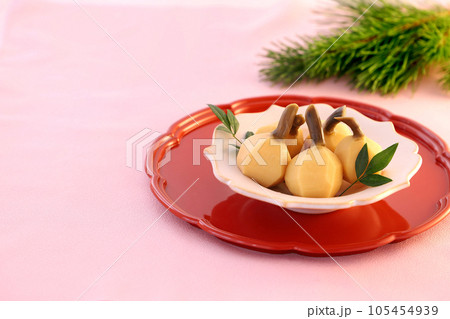くわいの煮物 慈姑の煮物 クワイの煮物 くわいの煮物 慈姑の煮物 クワイの煮物 105454939