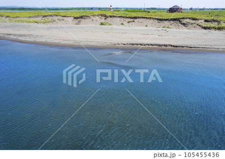 石狩浜を空撮(あそびーち石狩、いしかり浜サンドパーク近辺) 石狩浜を空撮(あそびーち石狩、いしかり浜サンドパーク近辺) 105455436