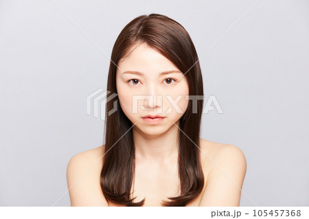ビューティー若い日本人女性 髪の毛の綺麗な女性 ビューティー若い日本人女性 髪の毛の綺麗な女性 105457368