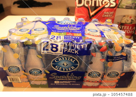 アメリカ　スーパーマーケット　お土産やアメリカ限定ビール選びに　SAFEWAY COSTCO 105457488