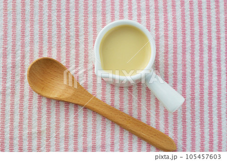 エバミルク  Evaporated Milk 105457603