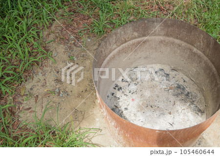 【オートキャンプ場　ドラム缶の炭捨て場】 105460644