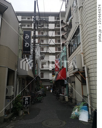 京成小岩近くにあるレトロな飲み屋路地 京成小岩近くにあるレトロな飲み屋路地 105464974