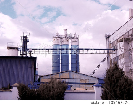 Iron Cisterns On The Old Concrete Factory   105467320