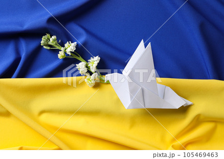 International day of peace or world peace day, symbol of peace - pigeon 105469463