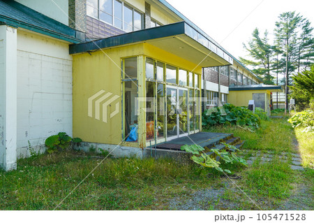 南富良野町立落合小学校（廃校） 105471528