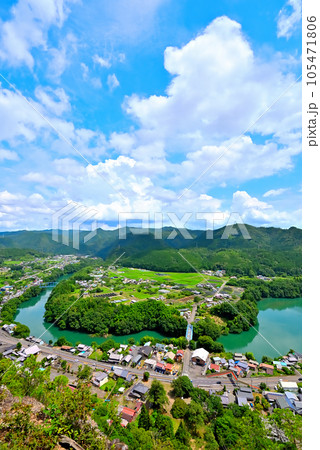 《岐阜県》川辺町遠見山からの眺め 岐阜のグランドキャニオン 《岐阜県》川辺町遠見山からの眺め 岐阜のグランドキャニオン 105471806