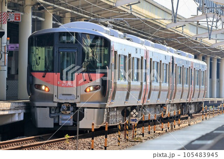 【JR西日本】227系500番台~Urara~(山陽本線:福山駅) 【JR西日本】227系500番台~Urara~(山陽本線:福山駅) 105483945