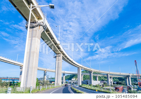 白鳥大橋 白鳥新道 東日本最大 白鳥が羽根を広げたような優雅な白い吊り橋 白鳥大橋 白鳥新道 東日本最大 白鳥が羽根を広げたような優雅な白い吊り橋 105485094