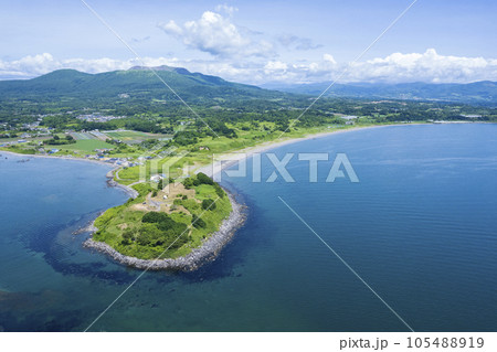 北海道 アルトリ岬を空撮 105488919