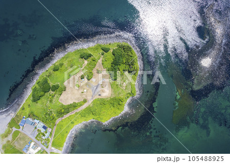 北海道 アルトリ岬を空撮(真俯瞰) 北海道 アルトリ岬を空撮(真俯瞰) 105488925