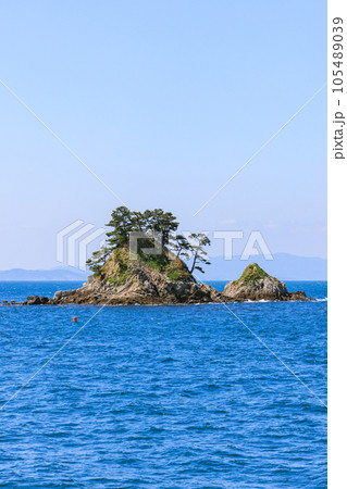 清正の枕石から見た松島 愛知県南知多町篠島 清正の枕石から見た松島 愛知県南知多町篠島 105489039